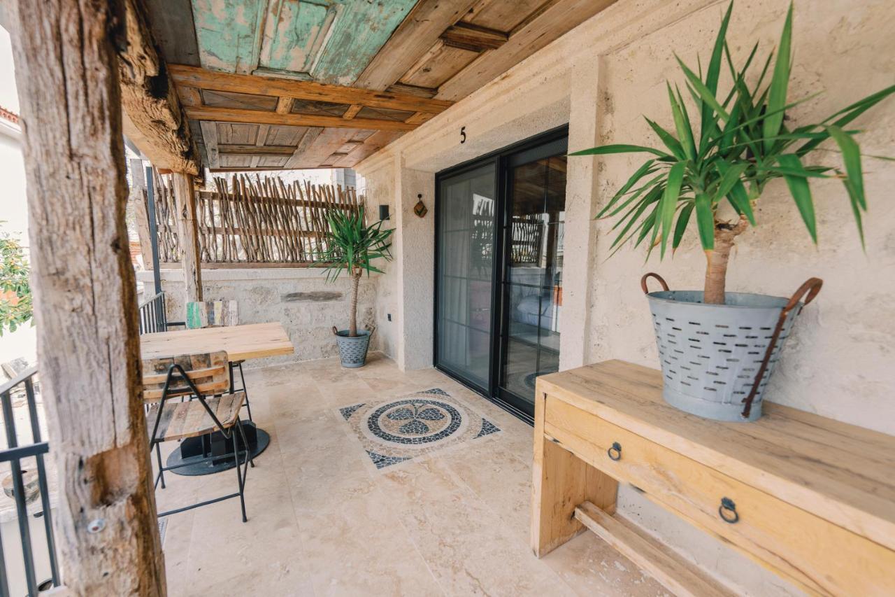 Suare Alacati Exterior photo